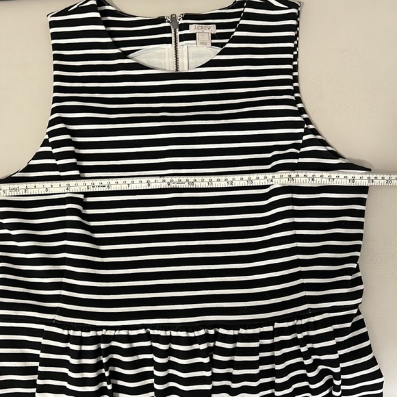 3/$25 NWT J Crew sleeveless stripe dress - Picture 4 of 8